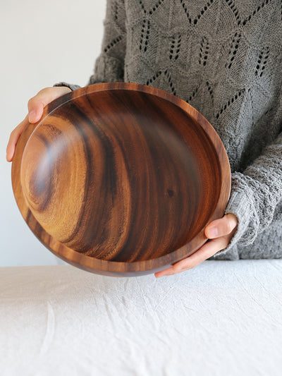 A Timeless Classic: Acacia Wood Bowl